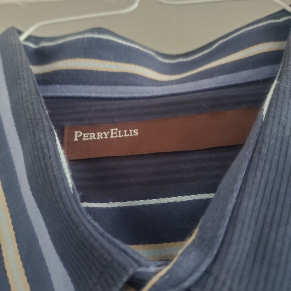 Perry Ellis Navy and White Striped Button Down Shirt Sz XL - Picture 2 of 3